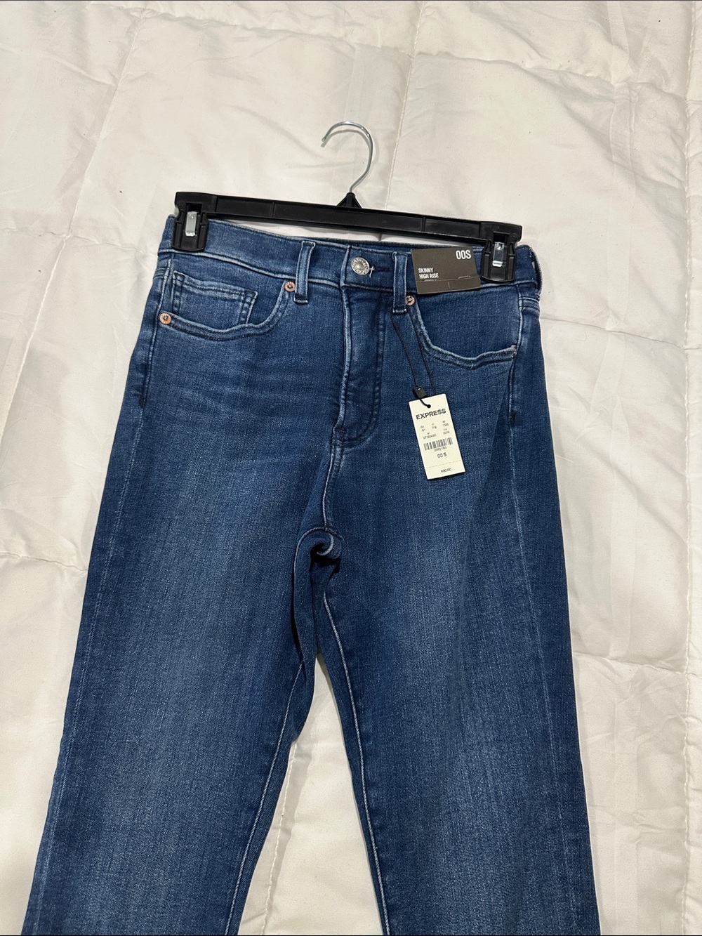 Express Women's Dark Wash Skinny Jeans